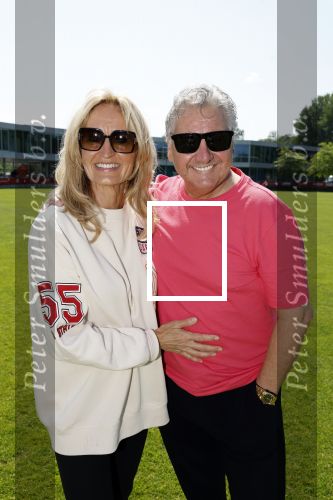 Amsterdam 18 mei 2024
Rene Froger speelt mijn zijn Toppers team tegen het only Friend team
Natasja Froger