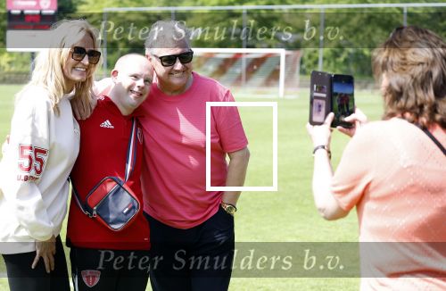 Amsterdam 18 mei 2024
Rene Froger speelt mijn zijn Toppers team tegen het only Friend team
Natasja Froger