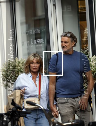 Amsterdam 17 mei 2024
Sandra Masmeijer met haar nieuwe vriend Steven Cnudde op de pc hooftstraat.