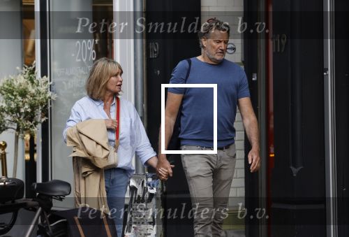 Amsterdam 17 mei 2024
Sandra Masmeijer met haar nieuwe vriend Steven Cnudde op de pc hooftstraat.