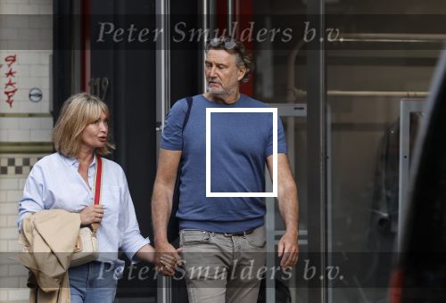 Amsterdam 17 mei 2024
Sandra Masmeijer met haar nieuwe vriend Steven Cnudde op de pc hooftstraat.