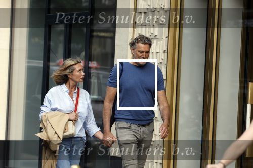Amsterdam 17 mei 2024
Sandra Masmeijer met haar nieuwe vriend Steven Cnudde op de pc hooftstraat.