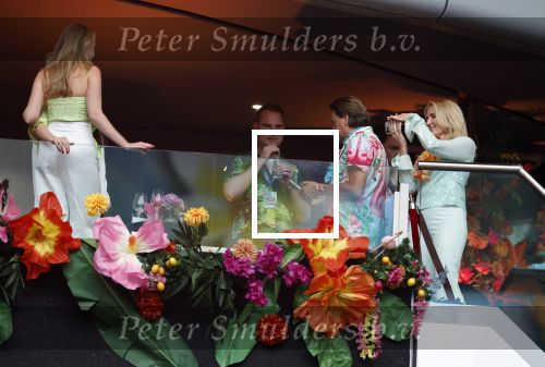 Amsterdam 25 mei 2024
Sandra Valk ging met haar dochters naar  de toppers in Concert in de Johan Cruijff arena. dochter Carlijn is zwanger