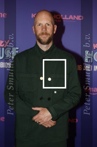 Amsterdam 13 mei 2024
Premiere Crazy House in Tuschinski. De cast met oa Alicia Silverstone Gaite Jansen Matti Stooker Chris Peters Victoria Koblenko Maarten Swart en Steffen Haars . Greg Shapiro presenteert de avond.