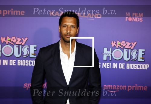 Amsterdam 13 mei 2024
Premiere Crazy House in Tuschinski. De cast met oa Alicia Silverstone Gaite Jansen Matti Stooker Chris Peters Victoria Koblenko Maarten Swart en Steffen Haars . Greg Shapiro presenteert de avond. Tharikh Janssen