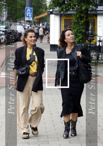 Amsterdam 22 mei 2024
Boekprsentatie dag Een in Ron Blaauw. Tatum Dagelet en Nada v Nie