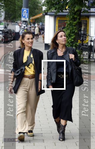 Amsterdam 22 mei 2024
Boekprsentatie dag Een in Ron Blaauw. Tatum Dagelet en Nada v Nie