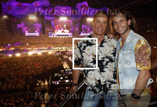 Amsterdam 25 mei 2024
Wino Omtzigt met vriend Glenn en familie bij toppers in Concert in de Amsterdam Johan Cruijff arena