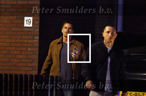 Wilnis 25 mei 2025
Noa Braaf de nieuwe vriendin van Andre Hazes arriveert bij zijn huis . Nadat Andre Hazes de hond heeft uitgelaten haalt Djarno Hofland hem op om naar een optreden in Amsterdam te gaan