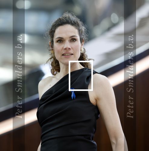 Rotterdam 15 mei 2025
Koningin MÃ¡xima opent Fenix, het kunstmuseum over migratie in Rotterdam. Het museum is gevestigd in een gerestaureerde monumentale loods uit 1923 die staat op de kade van vertrek en aankomst, de plek waar miljoenen mensen een nieuw leven zijn begonnen. Anna Drijver