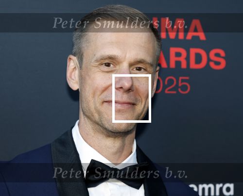 Amsterdam 2 juni 2025
Uitreiking Buma prijzen in de schouwburg van Amsterdam. Armin v Buuren kwam met zijn vrouw