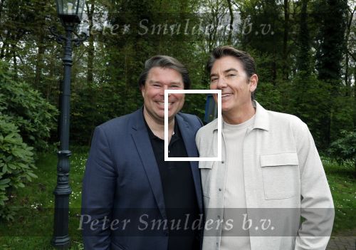 Renkum 21 april 2025
Ronnie Tober 80 jaar . Hij geeft feest in restaurant Campman in Renkum . Zijn partner Jan Jochems is natuurlijk aanwezig . Bart Peeters en Bart Ettekoven