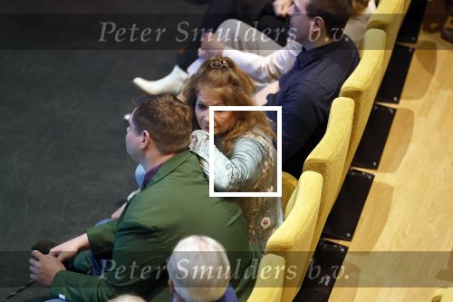 Apeldoorn 25 april 2025
Belinda Meuldijk krijgt lintje en wordt RIDDER in de orde van Oranje Nassau bij Orpheus . Ze kwam samen met haar zoon Yoshi en hun hond Noah.