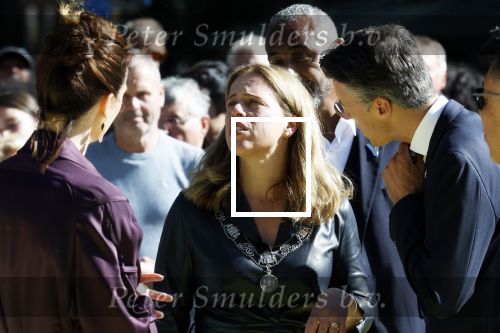 Rotterdam 15 mei 2025
Koningin MÃ¡xima opent Fenix, het kunstmuseum over migratie in Rotterdam. Het museum is gevestigd in een gerestaureerde monumentale loods uit 1923 die staat op de kade van vertrek en aankomst, de plek waar miljoenen mensen een nieuw leven zijn begonnen. Burgemeester Carola Schouten