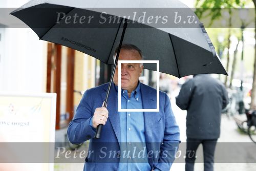 Den Haag 23 april 2025
Boekpresentatie Hugo Borst bij Paagman . Matthijs v Nieuwkerk  interviewde Hugo. Dick Advocaat