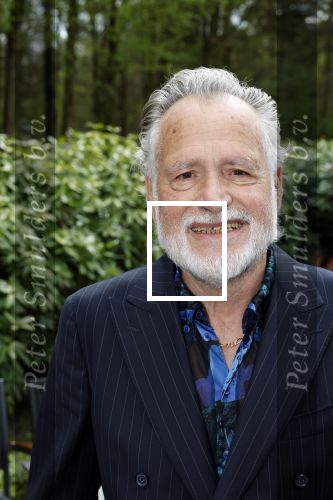 Renkum 21 april 2025
Ronnie Tober 80 jaar . Hij geeft feest in restaurant Campman in Renkum . Zijn partner Jan Jochems is natuurlijk aanwezig . George Baker met zijn vrouw Blanche