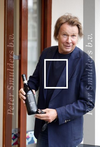 Den Haag 23 april 2025
Boekpresentatie Hugo Borst bij Paagman . Matthijs v Nieuwkerk  interviewde Hugo. Hans Kraay