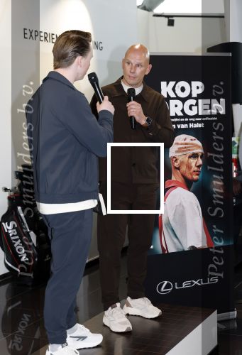 Utrecht 7 mei 2025
Boekpresentatie Jan v Halst bij Louwman exclusive . Jan v Halst met zijn zoon Mick