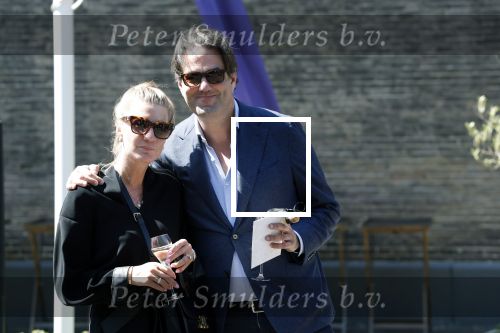 Zwolle 1 mei 2025
Herdenkingsdienst Jonnie Boer bij de Librije . Jean luc Zeguers met vrouw