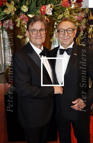 Leusden 16 april 2025
Musicalawards gala bij AFAS . Jon v Eerd met partner . Jon is ruim 23 kg afgevallen
