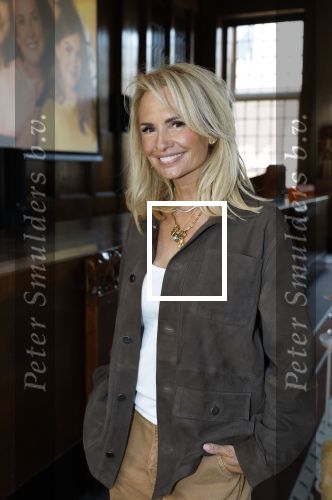 Amsterdam 8 mei 2025
Premiere dochters tijdens het event van friends of the brands in hotel the Grand . Leontine Ruiters kwam met dochter Jada Borsato