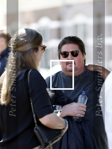 Zwolle 1 mei 2025
Herdenkingsdienst Jonnie Boer bij de Librije . Martijn Krabbe kwam met zijn vrouw Deborah