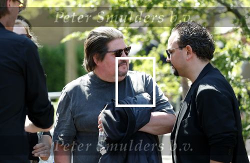 Zwolle 1 mei 2025
Herdenkingsdienst Jonnie Boer bij de Librije . Martijn Krabbe en  chefkok Nelson Tanate