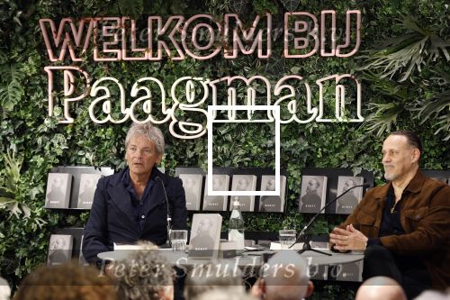 Den Haag 23 april 2025
Boekpresentatie Hugo Borst bij Paagman . Matthijs v Nieuwkerk  interviewde Hugo.