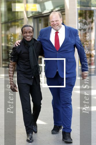 Amsterdam 8 mei 2025
Menno Kohler en Regilio Tuur  bij Gelderlandplein .