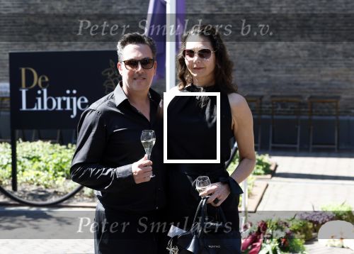 Zwolle 1 mei 2025
Herdenkingsdienst Jonnie Boer bij de Librije . Meriyem Manders met partner