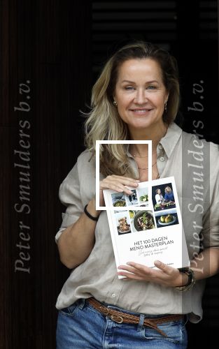 Muiden 17 april 2025
Paulien Huizinga met haar nieuwe boek