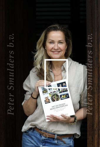 Muiden 17 april 2025
Paulien Huizinga met haar nieuwe boek