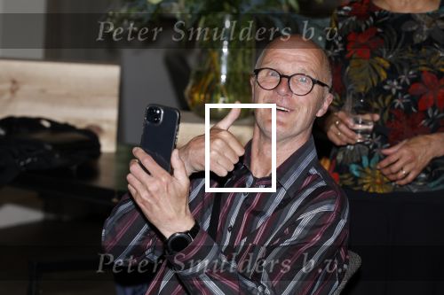 Renkum 21 april 2025
Ronnie Tober 80 jaar . Hij geeft feest in restaurant Campman in Renkum . Zijn partner Jan Jochems is natuurlijk aanwezig . Pedro v Raamsdonk