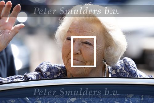 Amsterdam 20 mei 2025
Prinses Beatrix opent Art Zuid in Amsterdam zuid. Prinses Beatrix loopt met 2 wandelstokken .