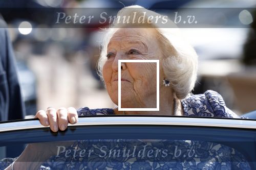 Amsterdam 20 mei 2025
Prinses Beatrix opent Art Zuid in Amsterdam zuid. Prinses Beatrix loopt met 2 wandelstokken .
