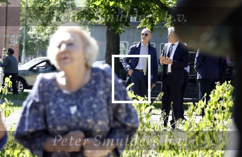 Amsterdam 20 mei 2025
Prinses Beatrix opent Art Zuid in Amsterdam zuid. Prinses Beatrix loopt met 2 wandelstokken .
