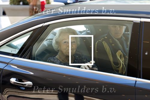 Amsterdam 20 mei 2025
Prinses Beatrix opent Art Zuid in Amsterdam zuid. Prinses Beatrix loopt met 2 wandelstokken .