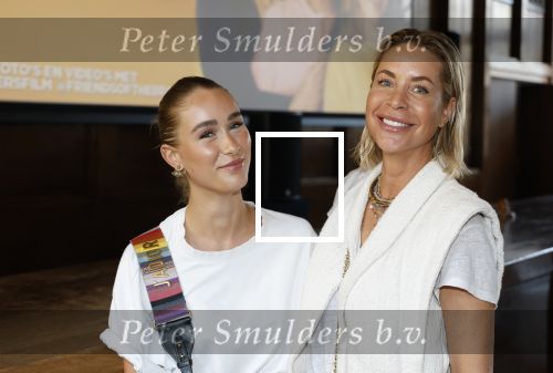 Amsterdam 8 mei 2025
Premiere dochters tijdens het event van friends of the brands in hotel the Grand . Renee Vervoorn kwam met dochter Lisa