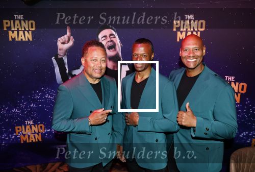 Scheveningen 22 mei 2025
Presentatie nieuwe show Jeroen v d Boom . Gast artieseten zijn oa Tino Martin Replay en Kimberly Fransens. De presentatie was bij de crazy piano\'s