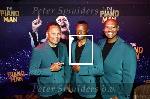 Scheveningen 22 mei 2025
Presentatie nieuwe show Jeroen v d Boom . Gast artieseten zijn oa Tino Martin Replay en Kimberly Fransens. De presentatie was bij de crazy piano\'s