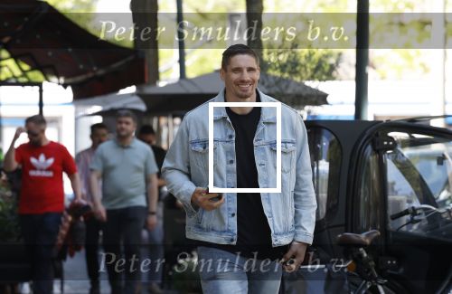 Amsterdam 9 mei 2025
Rico Verhoeven op de cornelis schuytstraat