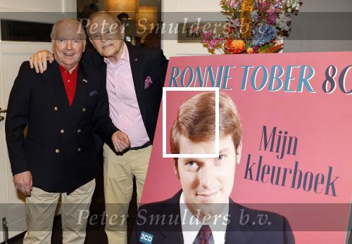 Renkum 21 april 2025
Ronnie Tober 80 jaar . Hij geeft feest in restaurant Campman in Renkum . Zijn partner Jan Jochems is natuurlijk aanwezig .