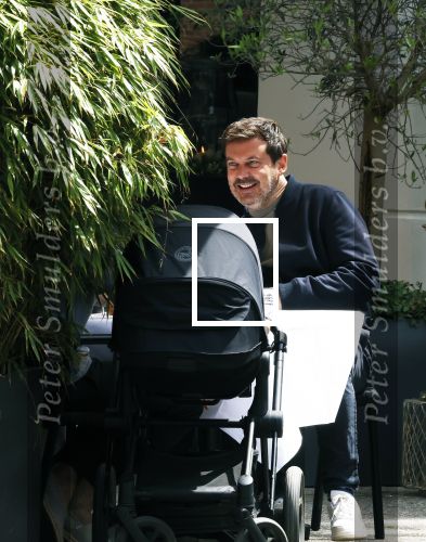 Amsterdam 21 mei 2025
Ruben Nicolai met een vriend op etrras bij de italiaan in Amsterdam zuid.