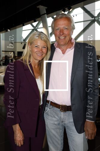Utrecht 7 mei 2025
Boekpresentatie Jan v Halst bij Louwman exclusive . Sandra Ysbrandy kwam met haar man