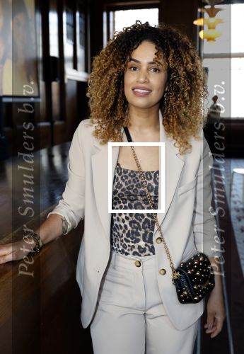 Amsterdam 8 mei 2025
Premiere dochters tijdens het event van friends of the brands in hotel the Grand . Sharon Doorson