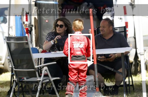 Maria Hoop 10 mei 2025
Sieneke met haar nieuwe vriend Barry Maessen en haar zoontje Dani bij autospeedway wedstrijden in Maria Hoop .