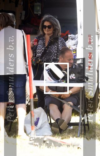 Maria Hoop 10 mei 2025
Sieneke met haar nieuwe vriend Barry Maessen en haar zoontje Dani bij autospeedway wedstrijden in Maria Hoop .