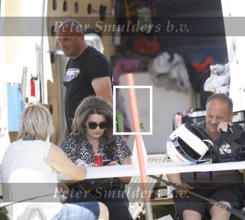 Maria Hoop 10 mei 2025
Sieneke met haar nieuwe vriend Barry Maessen en haar zoontje Dani bij autospeedway wedstrijden in Maria Hoop .