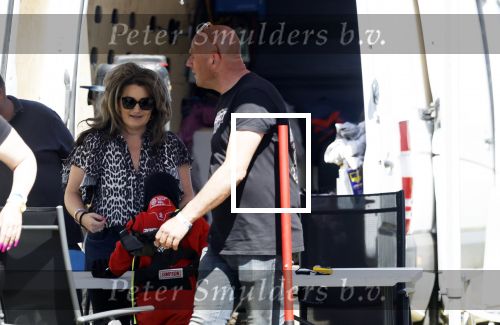 Maria Hoop 10 mei 2025
Sieneke met haar nieuwe vriend Barry Maessen en haar zoontje Dani bij autospeedway wedstrijden in Maria Hoop .