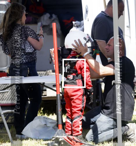 Maria Hoop 10 mei 2025
Sieneke met haar nieuwe vriend Barry Maessen en haar zoontje Dani bij autospeedway wedstrijden in Maria Hoop .